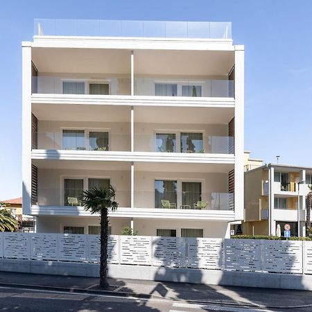 Lake Side Suites Riva del Garda Exterior foto